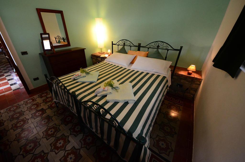 فيلا Agriturismo Agronauta Piozzano المظهر الخارجي الصورة